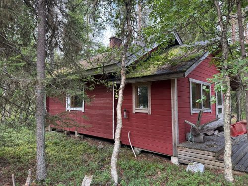 Omarantainen mökki Kuntijärvellä, Kuusamo | 60 000 €